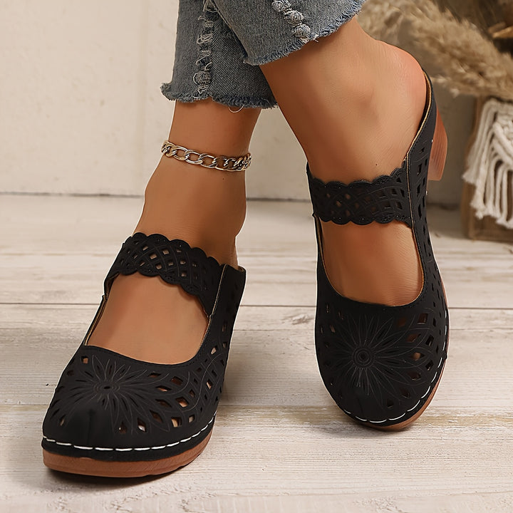 Women's Elegant Sandals – Closed-Toe Breathable Mid Heel Shoes