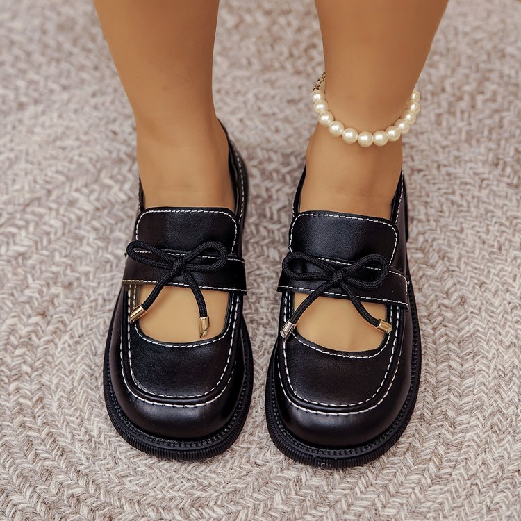 Women's Vintage Mary Jane Flats – Round-Toe Platform Shoes with Bow Detail