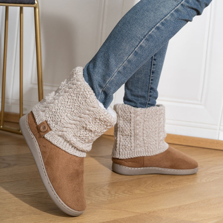 Women's Warm Knit Ankle Boots – Cozy Lined Short Boots for Fall & Winter