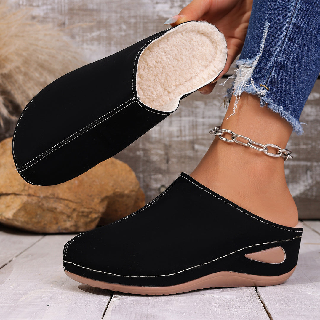 Women's Comfy Winter House Slippers – Soft Plush Lining, Supportive Sole, Slip-On Style