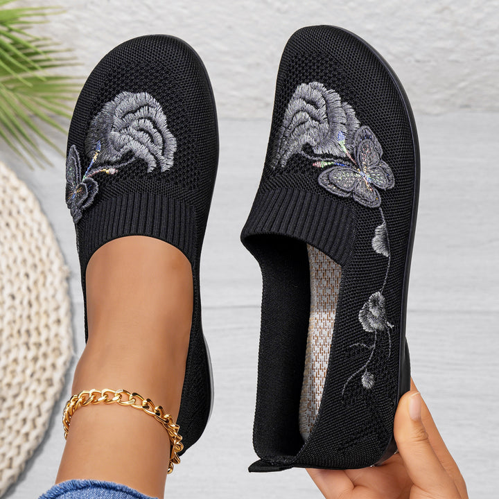 Women's Embroidered Shoes – Breathable Comfort Walking Flats