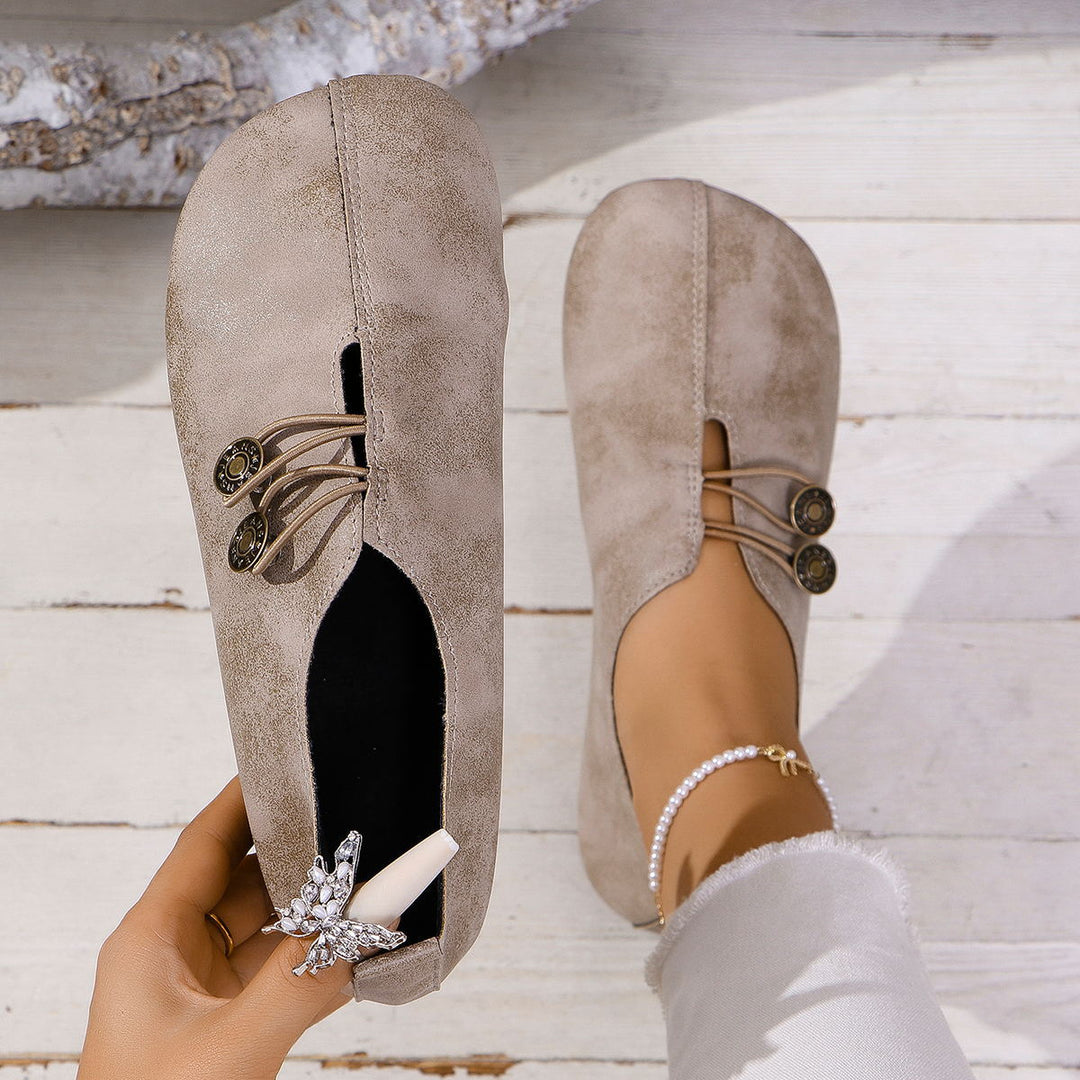Women's Soft Leather-Inspired Comfort Flats – Wide Fit Casual Slip-Ons