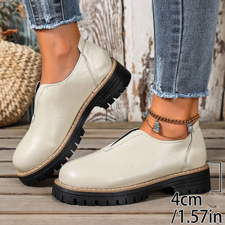 Women's Vintage Leather Shoes – Comfortable Platform Slip-On Shoes
