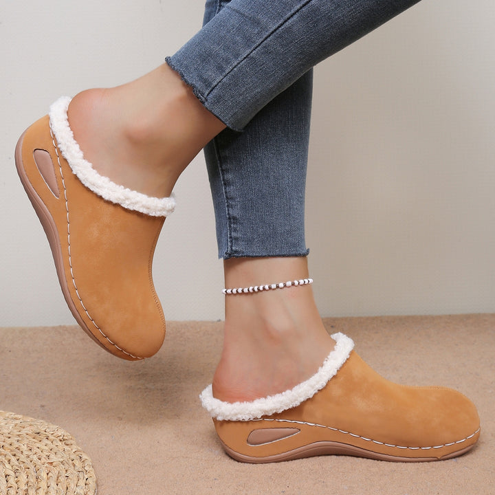 Women's Warm Slip-On Winter Shoes – Soft Lining, Lightweight & Supportive