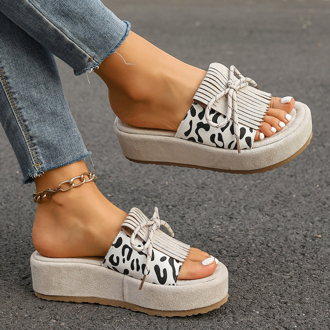 Tassel Bow Summer Sandals – Stylish Mid-Heel Comfort Sandals for Women