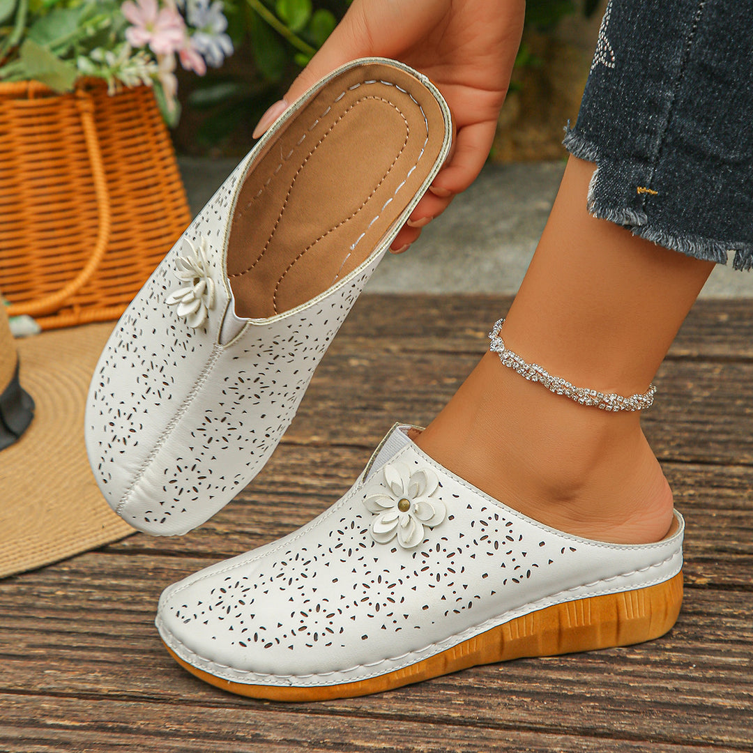 Women's Floral Comfort Sandals – Lightweight Cutout Summer Shoes