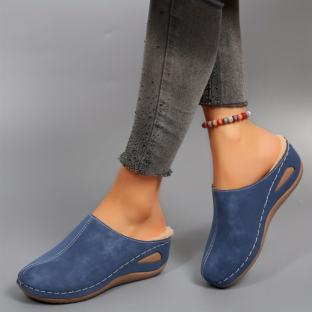 Women's Comfy Winter House Slippers – Soft Plush Lining, Supportive Sole, Slip-On Style