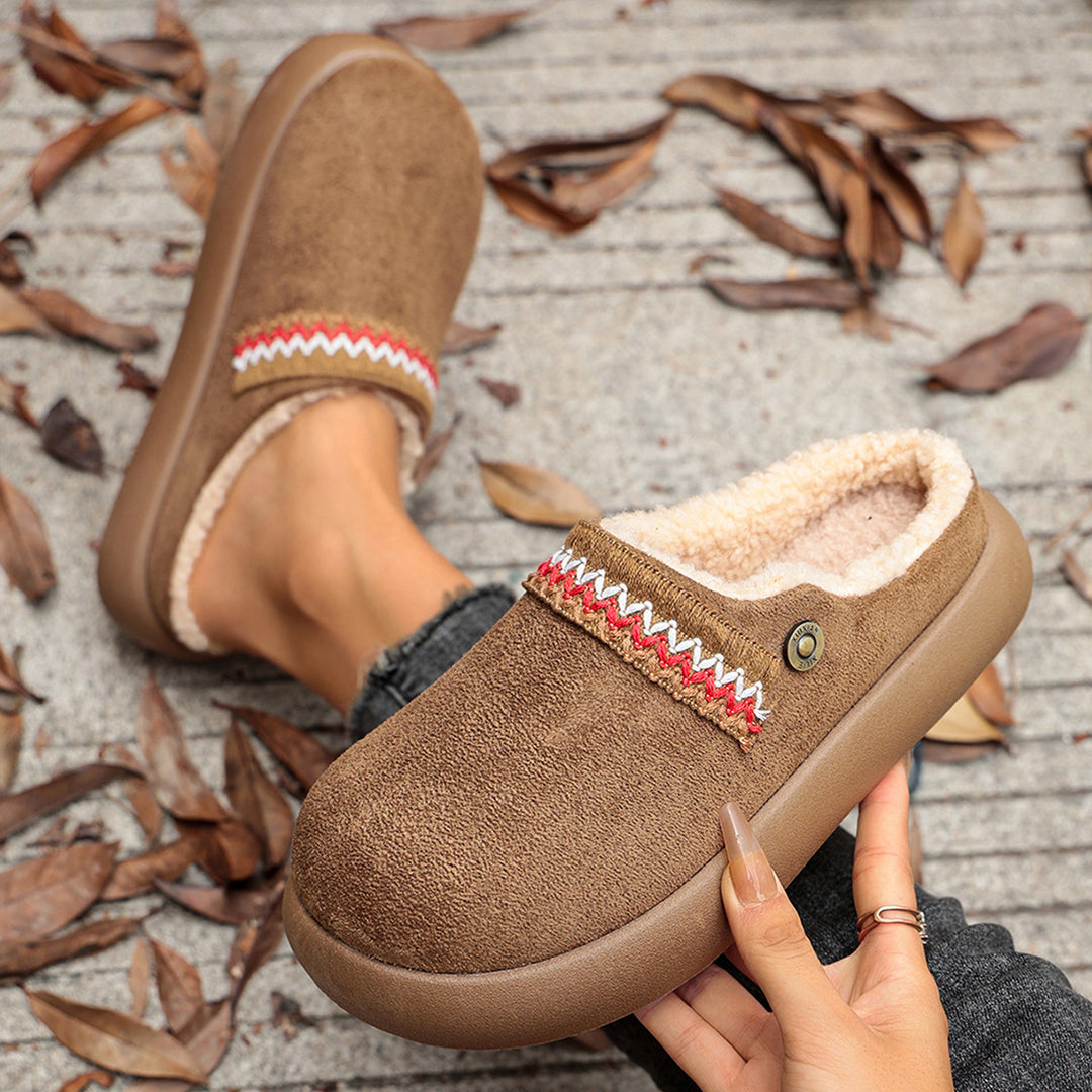 Women's Vintage Winter Mules – Warm Plush-Lined Slip-On Shoes with a Supportive Non-Slip Sole