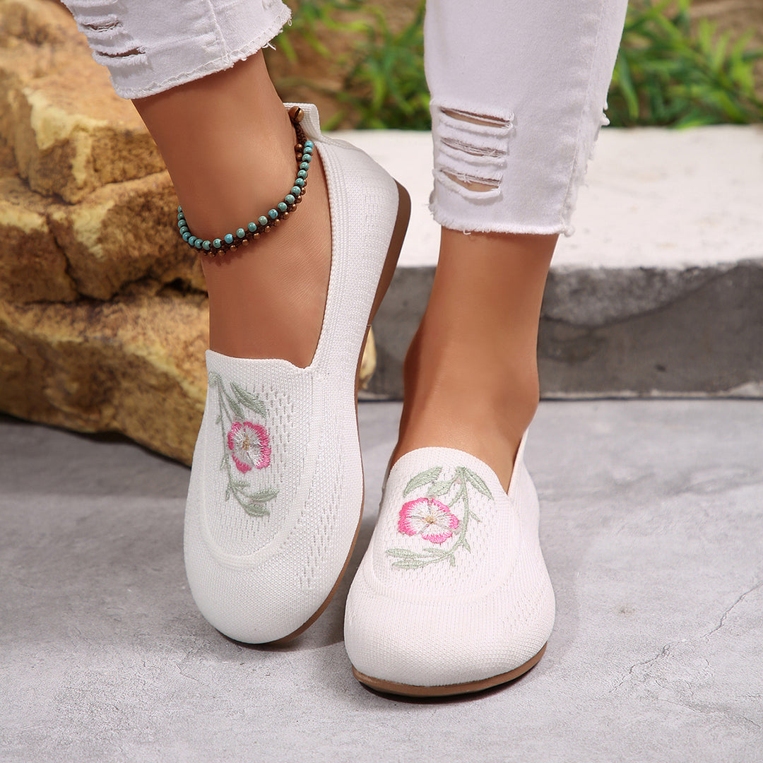Women's Summer Embroidered Mesh Flats – Breathable & Lightweight Slip-On Shoes