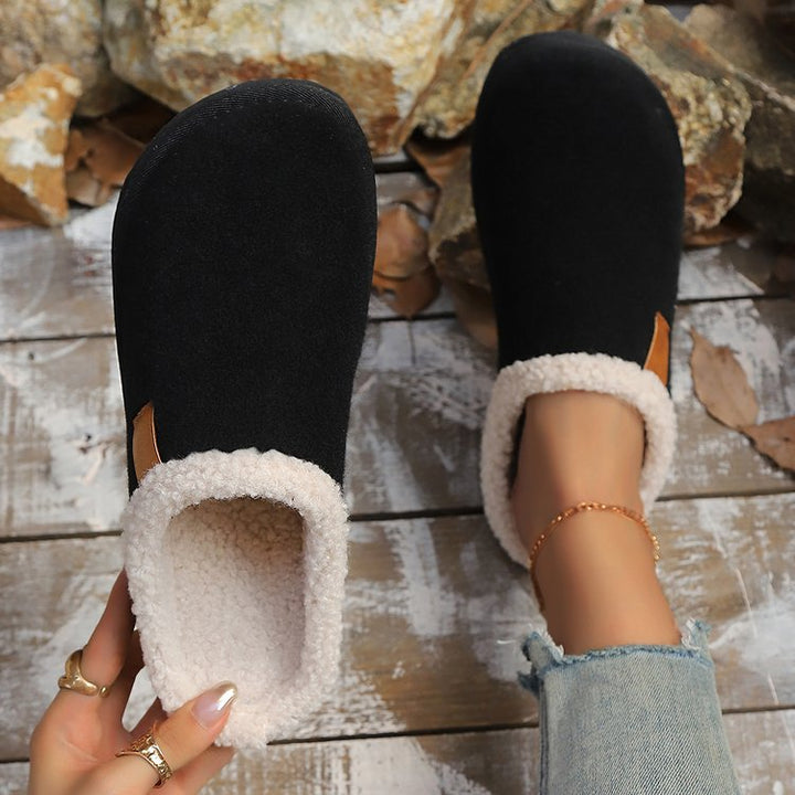 Women's Warm Plush Slippers – Cloud-Soft Comfort with Thick Non-Slip Sole for Indoor & Outdoor Wear