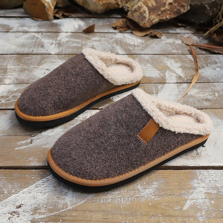 Women's Warm Plush Slippers – Cloud-Soft Comfort with Thick Non-Slip Sole for Indoor & Outdoor Wear