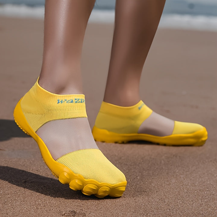 Women's Comfortable Water Shoes – Breathable, Quick-Dry & Non-Slip for Beach and Seaside Walking