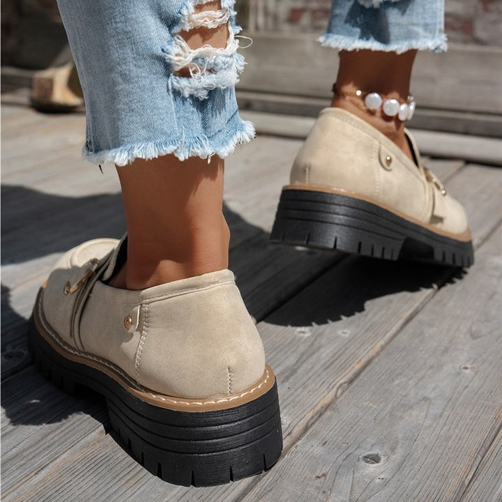 Women's Vintage Comfort Loafers – Supportive Thick Sole with Classic Buckle Detail