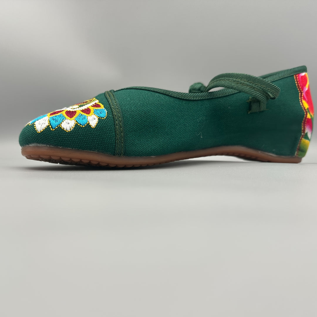 Women's Comfortable Cloth Flats – Soft Non-Slip Everyday Shoes