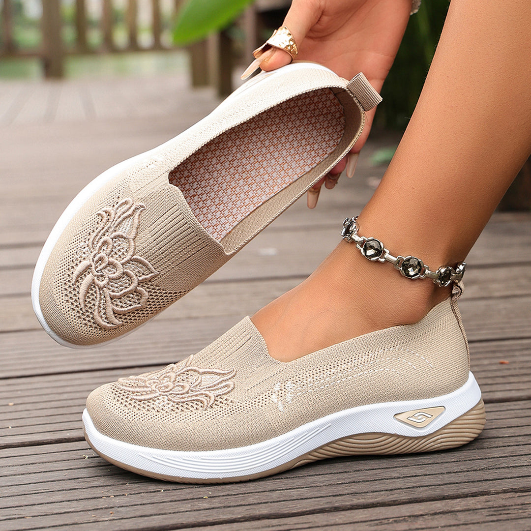 Women's Comfortable Non-Slip Walking Shoes – Supportive Everyday Comfort