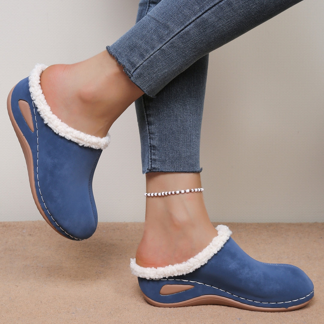 Women's Warm Slip-On Winter Shoes – Soft Lining, Lightweight & Supportive