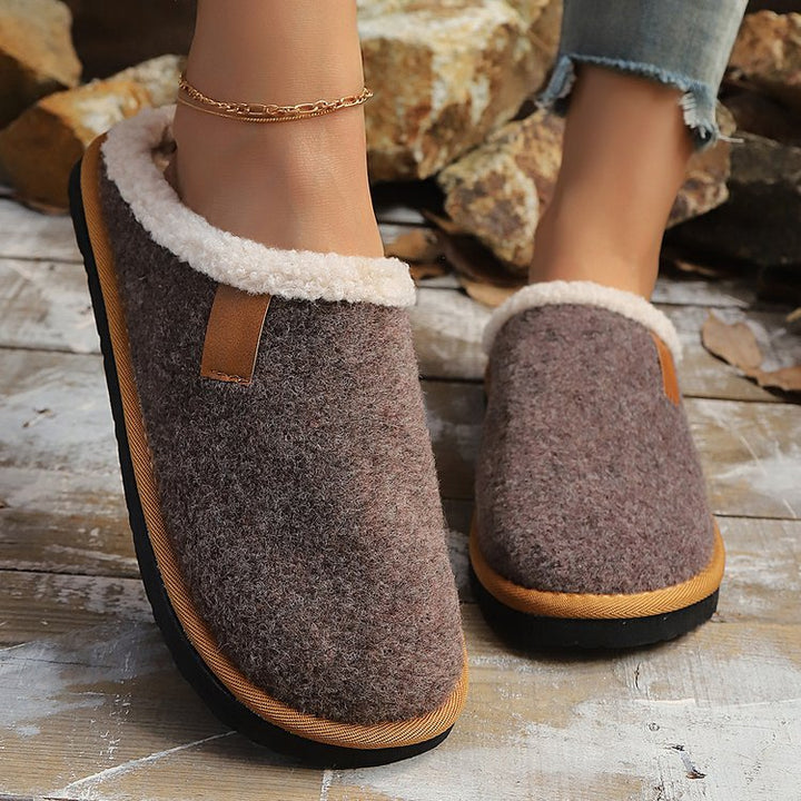Women's Warm Plush Slippers – Cloud-Soft Comfort with Thick Non-Slip Sole for Indoor & Outdoor Wear