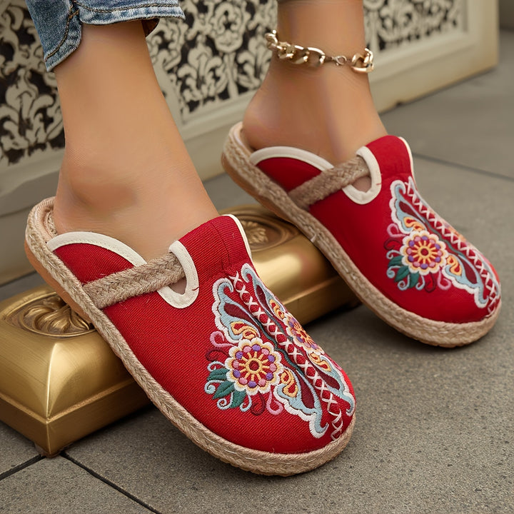 Women's Handmade Floral Flats – Embroidered Comfortable Breathable Shoes with Non-Slip Sole