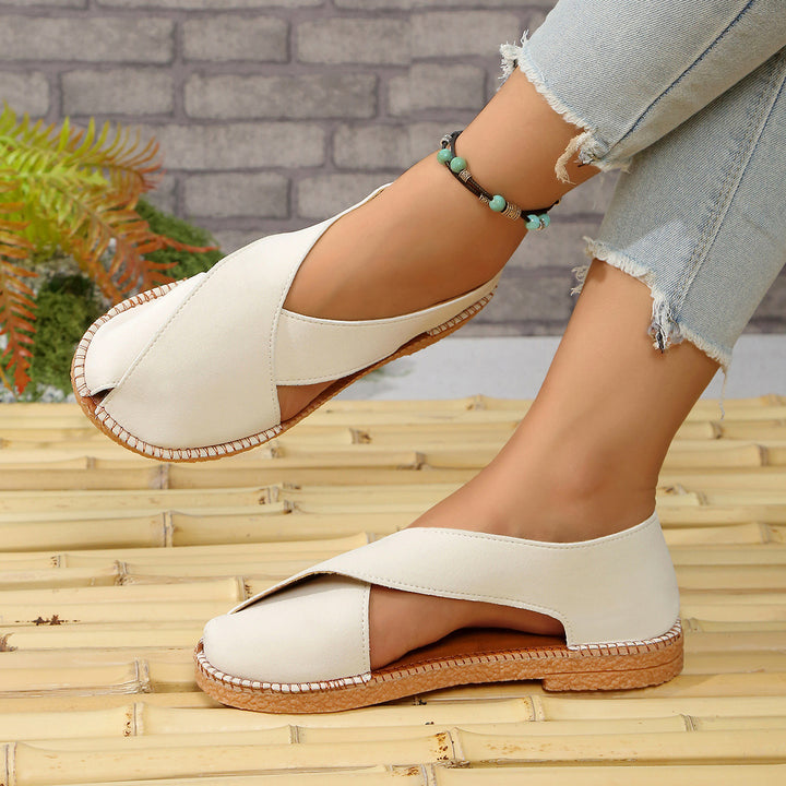Women's Comfortable Closed-Toe Sandals – Lightweight Easy Slip-On Summer Shoes