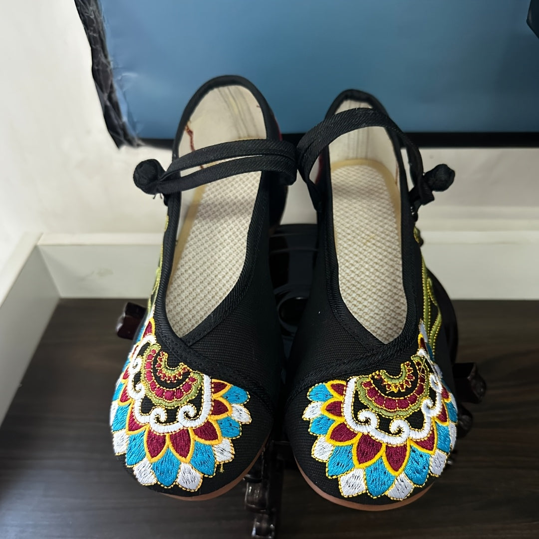 Women's Comfortable Cloth Flats – Soft Non-Slip Everyday Shoes