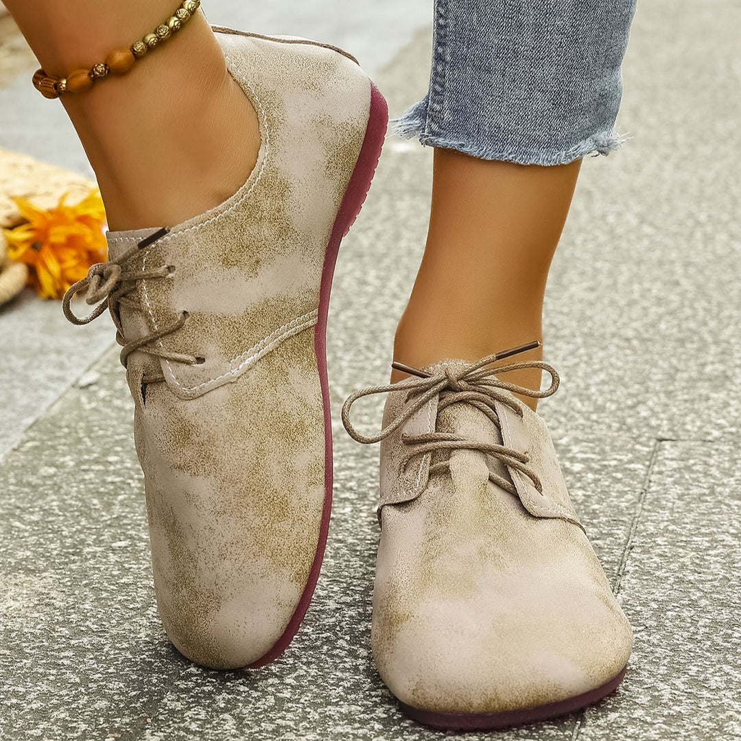 Women's Vintage Bow Lace-Up Flats