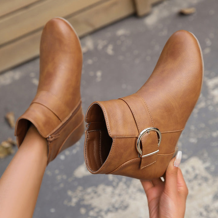Women's Vintage Ankle Boots – Comfortable Flat Boots with Buckle & Side Zipper