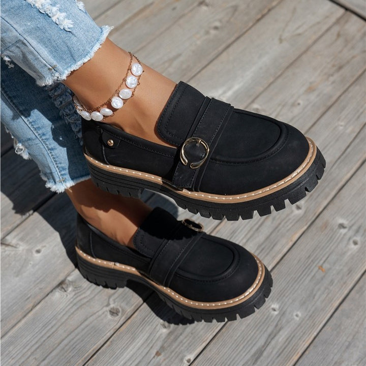 Women's Vintage Comfort Loafers – Supportive Thick Sole with Classic Buckle Detail