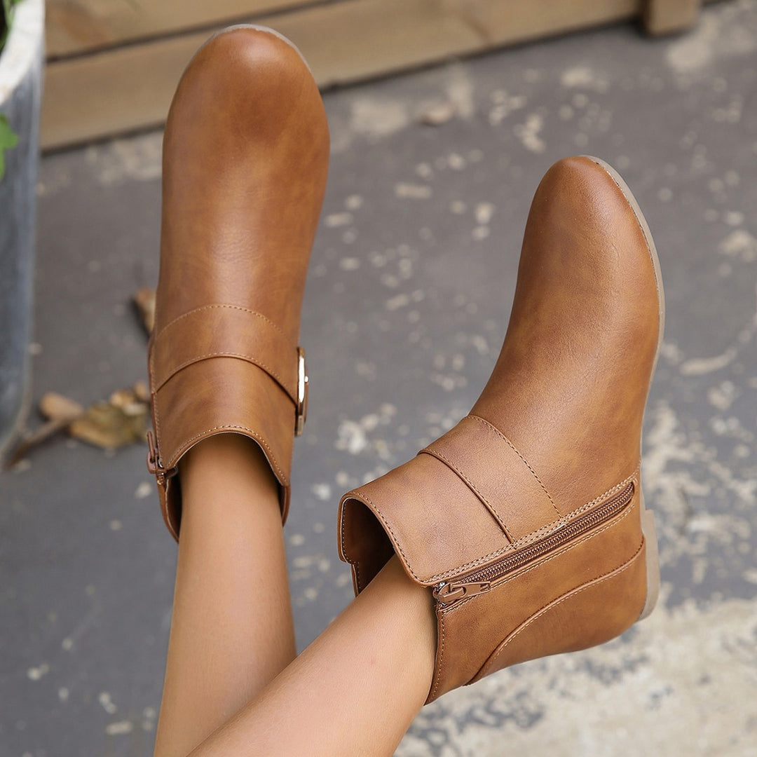 Women's Vintage Ankle Boots – Comfortable Flat Boots with Buckle & Side Zipper