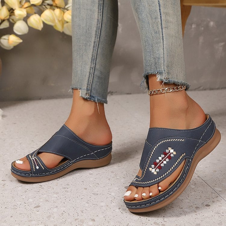 Women's Summer Embroidered Sandals – Comfortable Toe Loop Walking Shoes