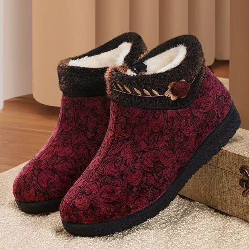 Women's Warm Winter Boots – Wool-Lined, Non-Slip Boots with a Flexible Comfort Sole