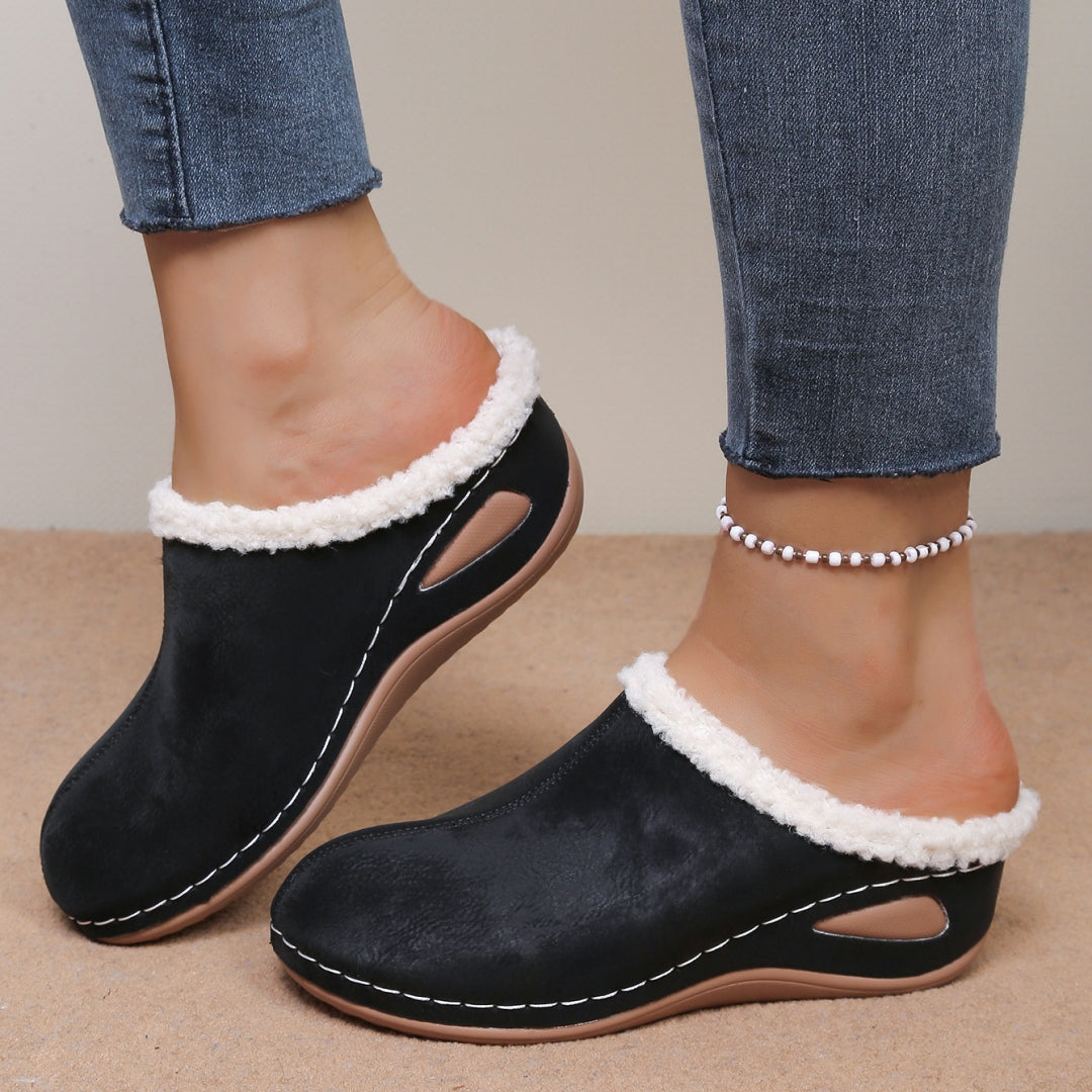 Women's Warm Slip-On Winter Shoes – Soft Lining, Lightweight & Supportive