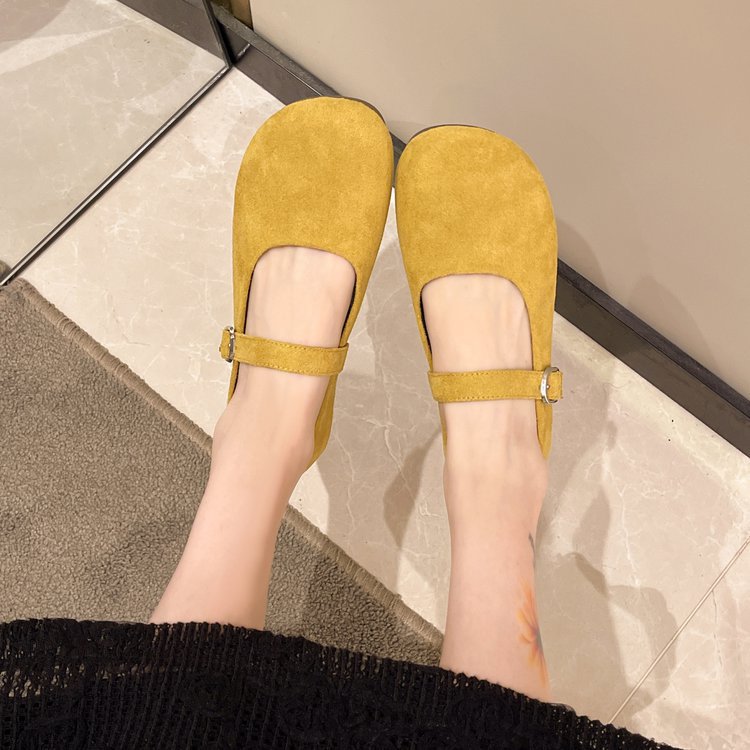 Women's Vintage Mary Jane Flats – Suede, Adjustable Strap, All-Day Comfort