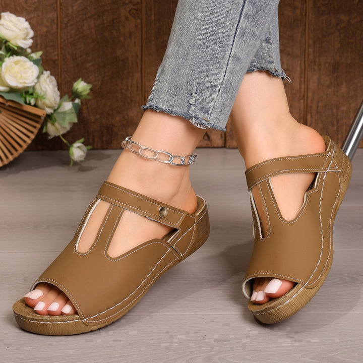Women's Breathable Comfort Sandals– Lightweight Summer Walking Shoes