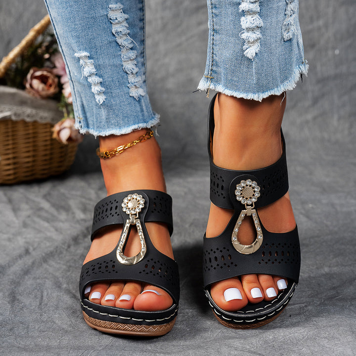 Elegant Rhinestone Comfort Heeled Sandals
