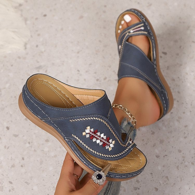 Women's Summer Embroidered Sandals – Comfortable Toe Loop Walking Shoes