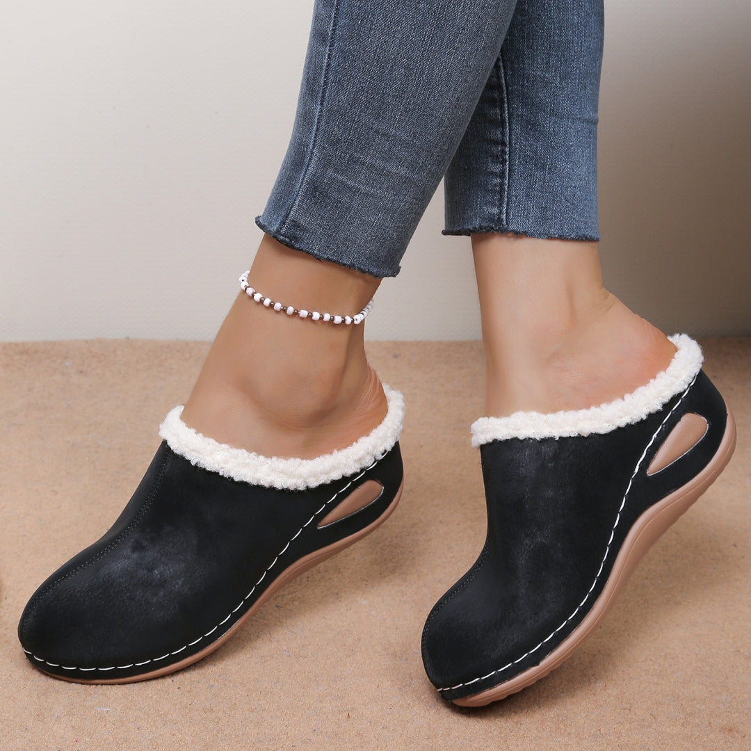 Women's Warm Slip-On Winter Shoes – Soft Lining, Lightweight & Supportive