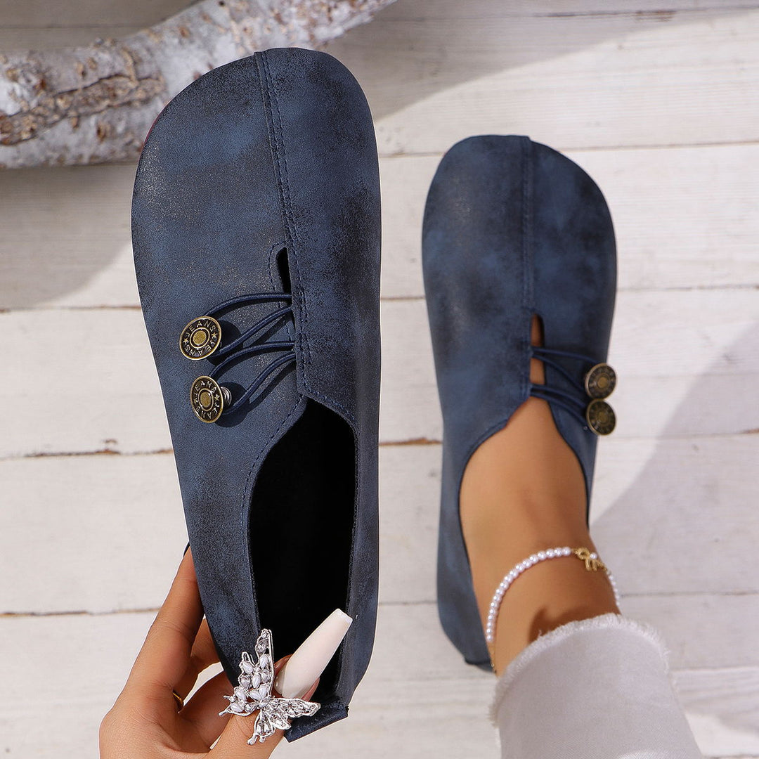 Women's Soft Leather-Inspired Comfort Flats – Wide Fit Casual Slip-Ons