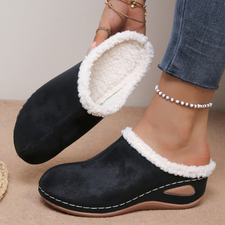 Women's Warm Slip-On Winter Shoes – Soft Lining, Lightweight & Supportive