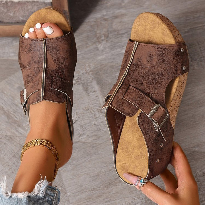 Women's Vintage Comfort Sandals – Lightweight Summer Walking Shoes