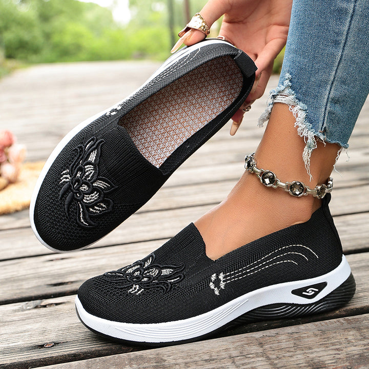 Women's Comfortable Non-Slip Walking Shoes – Supportive Everyday Comfort