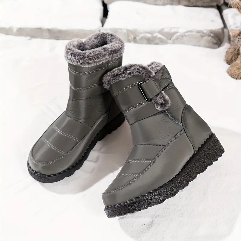 Women's Insulated Ankle Snow Boots – Stylish, Warm & Practical Cold-Weather Footwear