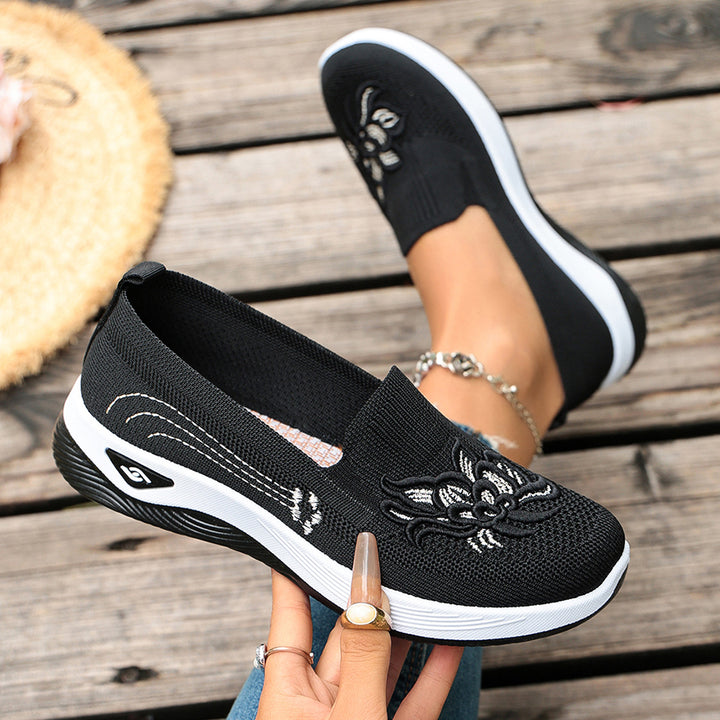 Women's Comfortable Non-Slip Walking Shoes – Supportive Everyday Comfort