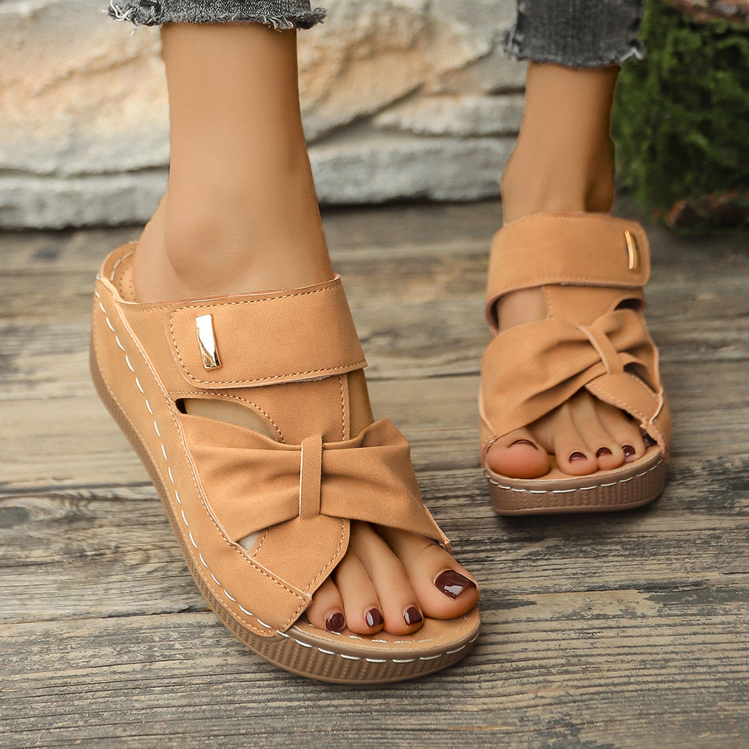 2026 Breathable Wedge Cutout Sandals – Comfortable Summer Walking Sandals for Women