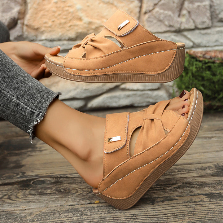 2026 Breathable Wedge Cutout Sandals – Comfortable Summer Walking Sandals for Women