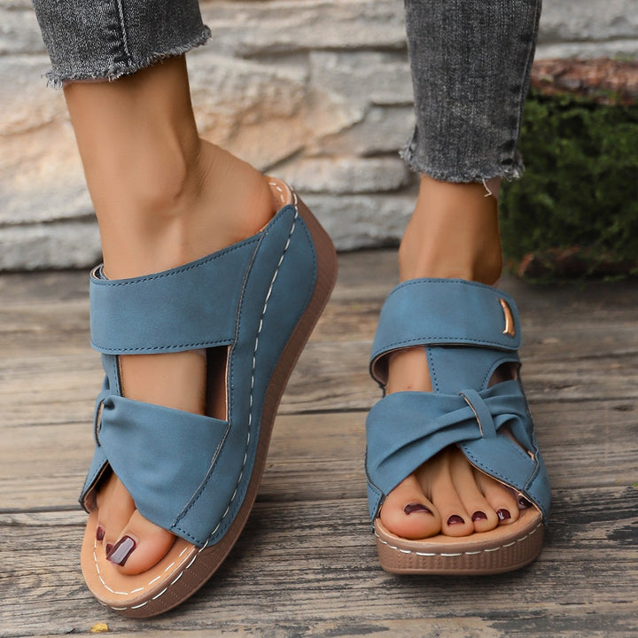 2026 Breathable Wedge Cutout Sandals – Comfortable Summer Walking Sandals for Women