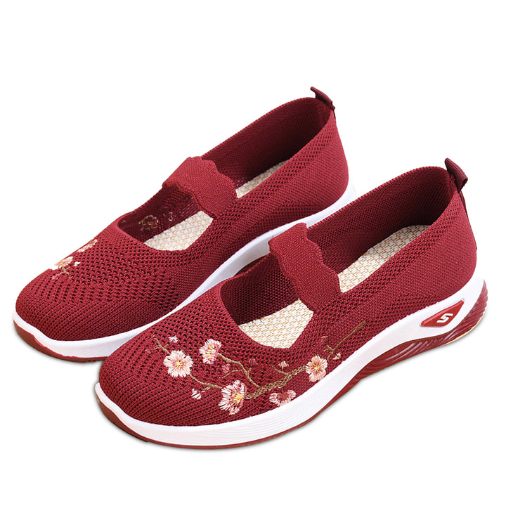 Women's Floral Embroidered Flats