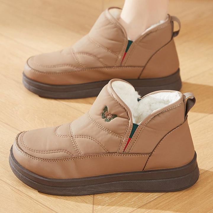 Cozy Easy-On Winter Boots for Women – Stay Warm, Walk with Comfort
