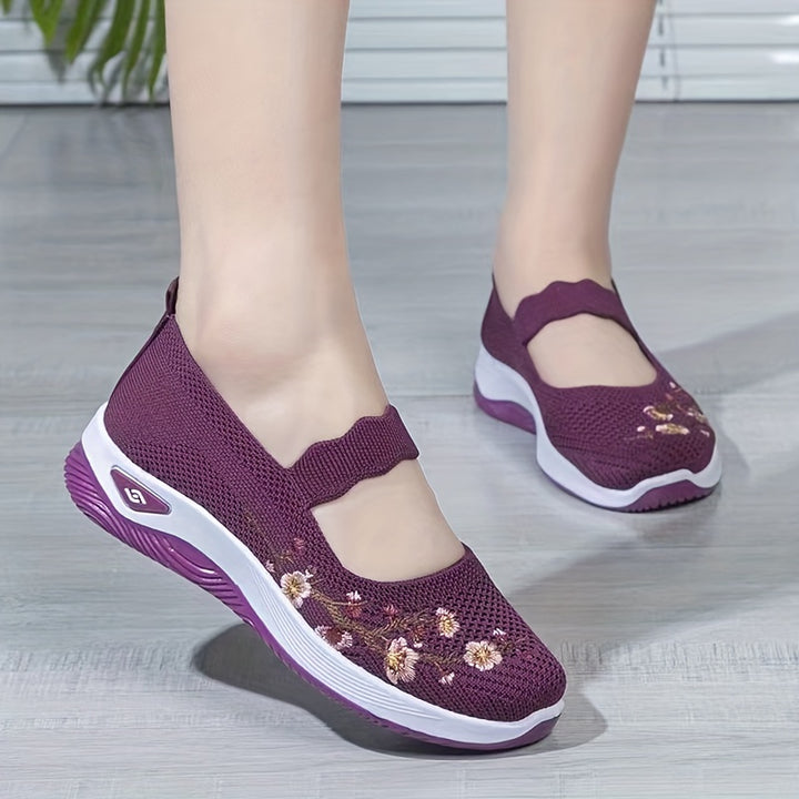 Women's Floral Embroidered Flats