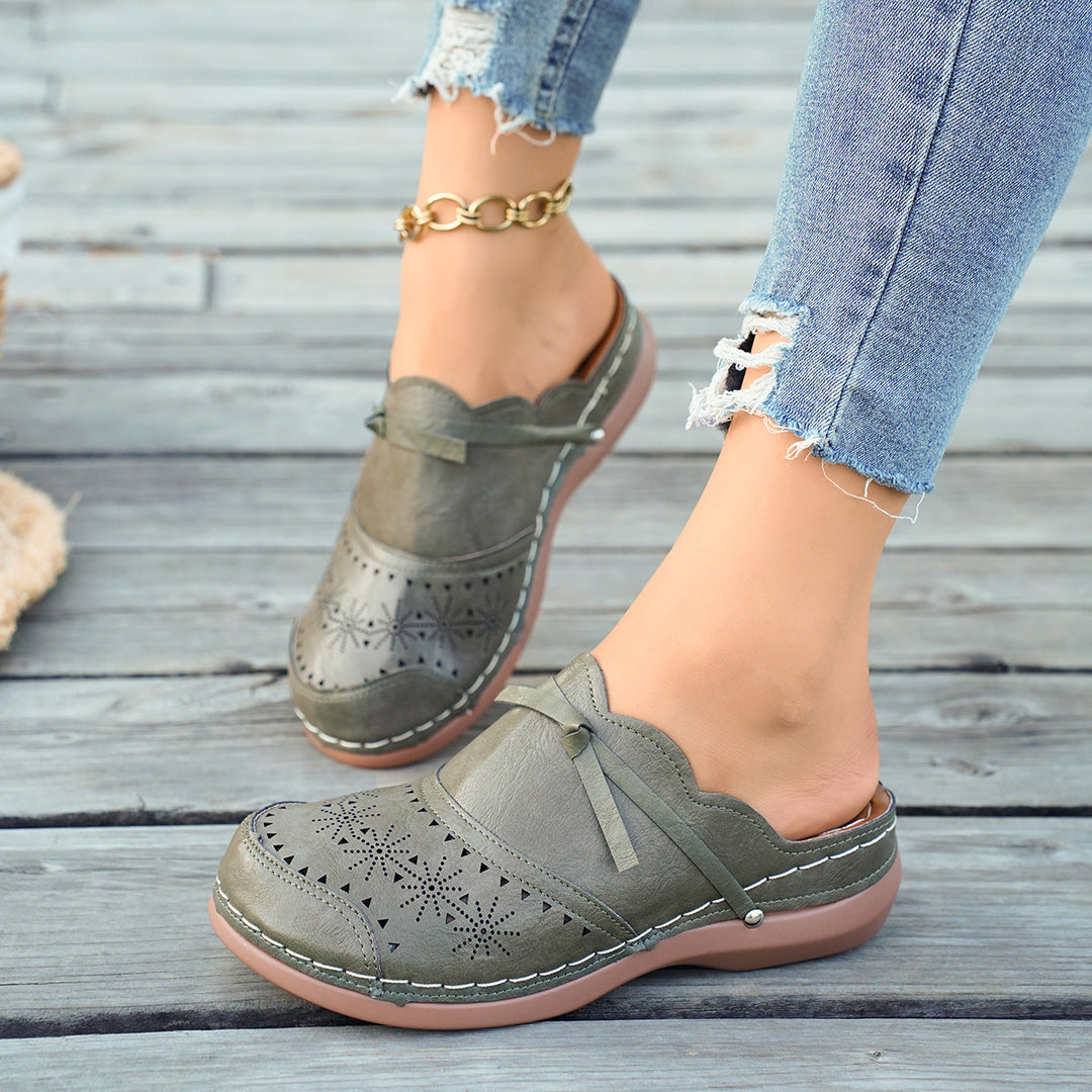 Women's Bow Comfort Clogs – Easy Slip-On Summer Sandals