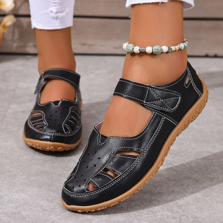 Women's Closed-Toe Comfort Sandals – Breathable Hook & Loop Walking Shoes